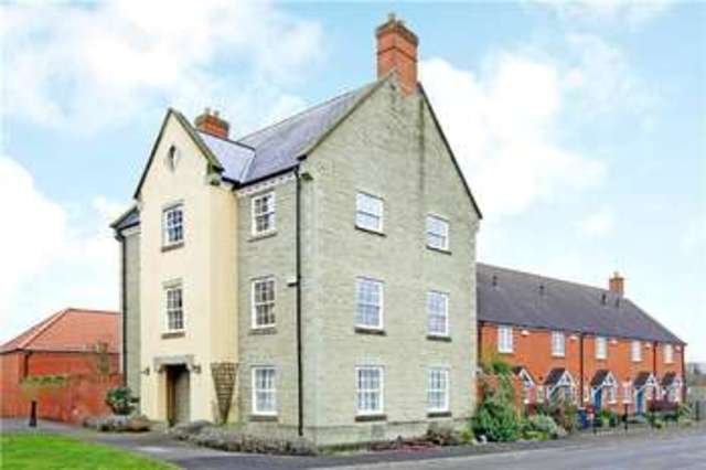  Image of 5 bedroom Detached house for sale in Summer Oaks Motcombe Shaftesbury SP7 at Motcombe Shaftesbury Motcombe, SP7 9NW