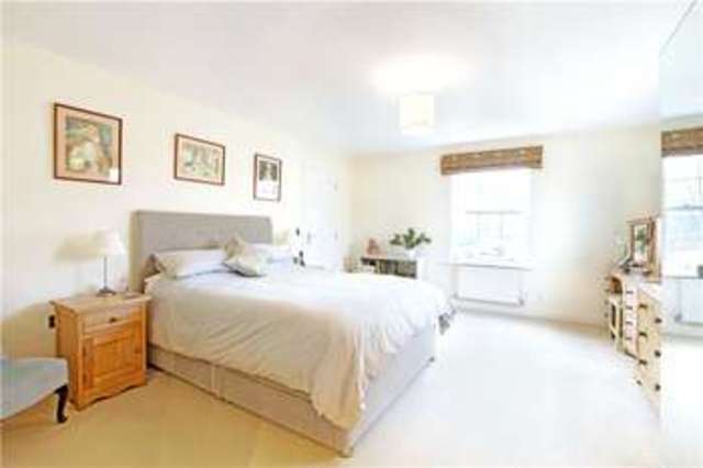  Image of 5 bedroom Detached house for sale in Summer Oaks Motcombe Shaftesbury SP7 at Motcombe Shaftesbury Motcombe, SP7 9NW