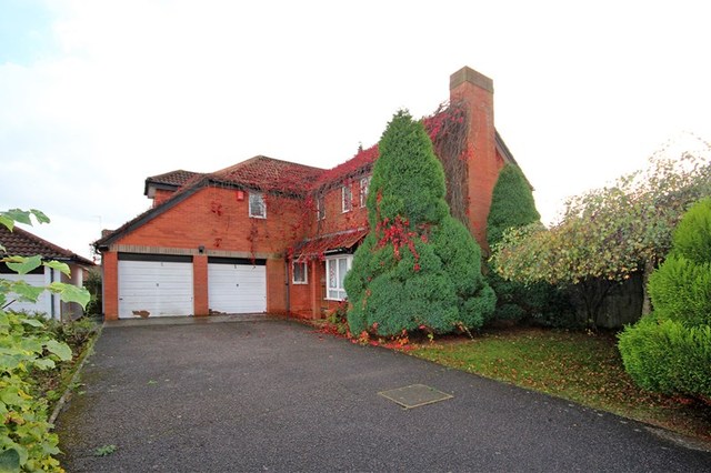  Image of 4 bedroom Detached house for sale in Summerfields Bournemouth BH7 at Summerfields Littledown Bournemouth, BH7 7RN