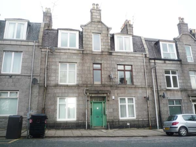  Image of 1 bedroom Flat to rent in Sunnybank Place Aberdeen AB24 at City Centre Aberdeen Aberdeen, AB24 3LA