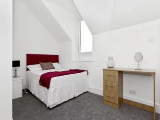  Image of 2 bedroom Flat to rent in Sunnyside Road Aberdeen AB24 at Aberdeen  Aberdeen, AB24 3ND