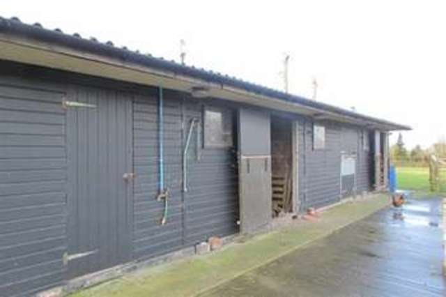  Image of 4 bedroom Detached house for sale in Sutton Mallet Bridgwater TA7 at Bridgwater, TA7 9AT
