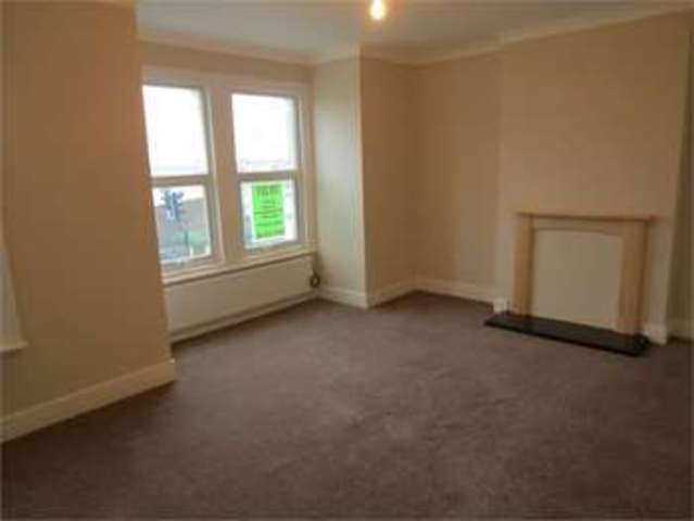  Image of 2 bedroom Apartment for sale in Sutton Road Southend-on-Sea SS2 at Sutton Road Southend on Sea Southend-on-Sea, SS2 5ES