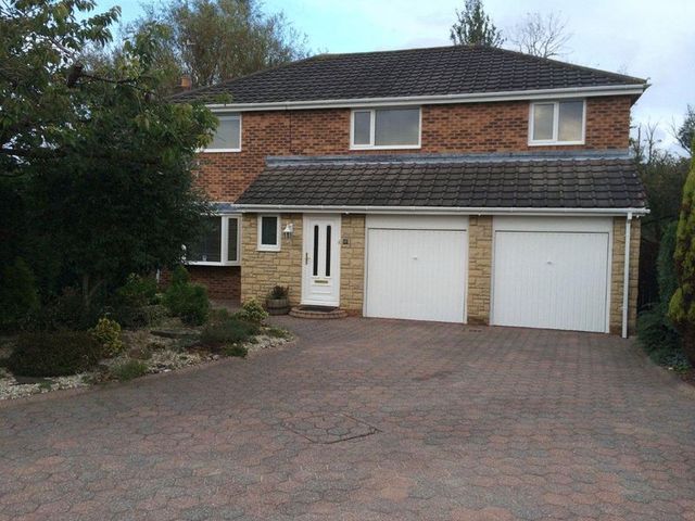  Image of 4 bedroom Detached house for sale in Swainby Close Newcastle upon Tyne NE3 at Swainby Close  Newcastle Upon Tyne, NE3 5JE