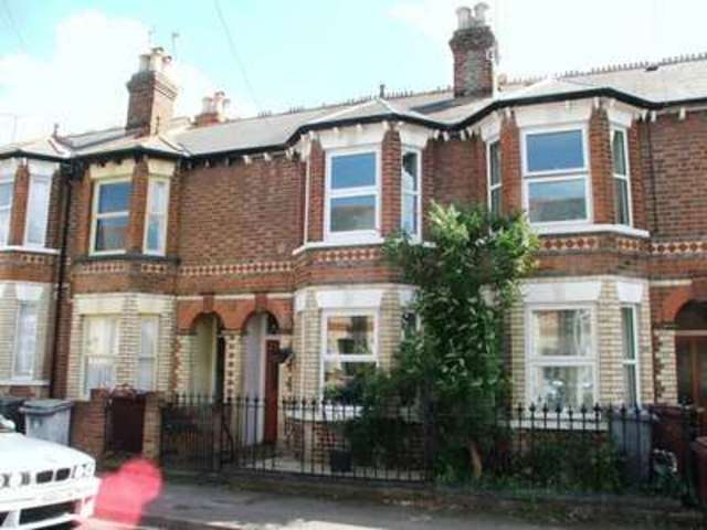  Image of 2 bedroom Terraced house for sale in Swainstone Road Reading RG2 at Swainstone Road  Reading, RG2 0DX