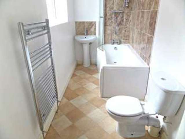 Image of 3 bedroom Terraced house for sale in Swan Road Newton-Le-Willows WA12 at Swan Road  Newton Le Willows, WA12 9EZ