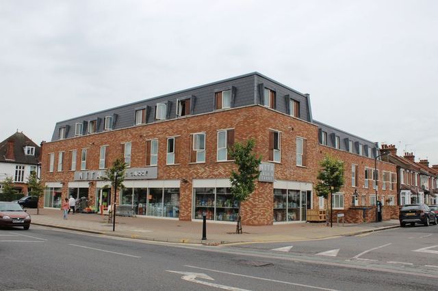  Image of 2 bedroom Flat to rent in Bedford Road Harrow HA1 at Bedford Road  Harrow, HA1 4LZ