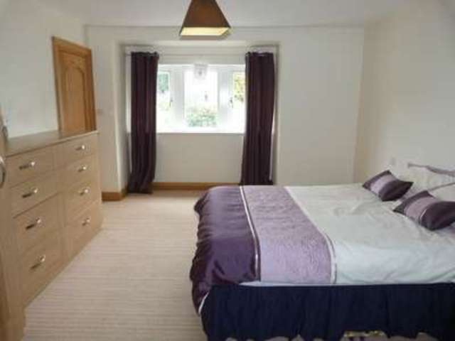  Image of 6 bedroom Detached house for sale in Sycamore View Brighouse HD6 at Sycamore View  Brighouse, HD6 2DT