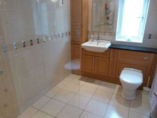  Image of 6 bedroom Detached house for sale in Sycamore View Brighouse HD6 at Sycamore View  Brighouse, HD6 2DT