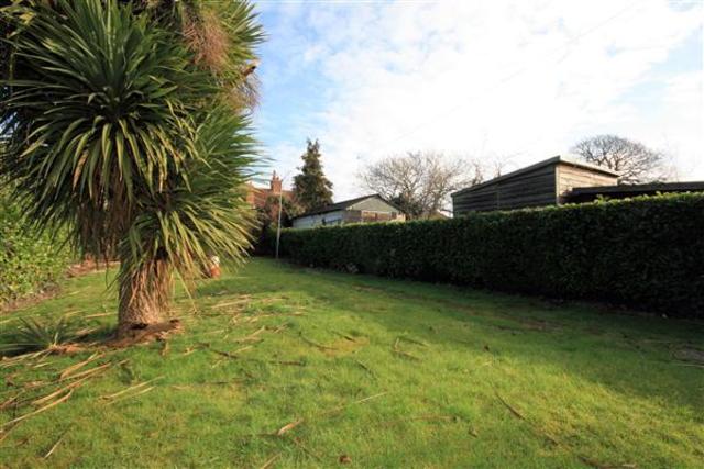  Image of 3 bedroom Detached house for sale in Sydney Avenue Hamble Southampton SO31 at Hamble-le-Rice, SO31 4JQ
