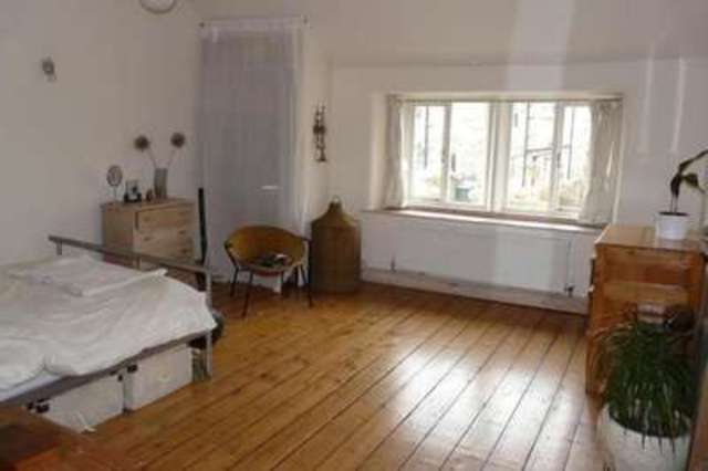  Image of 2 bedroom Detached house for sale in Syke Road Bradford BD9 at Bradford West Yorkshire Shipley, BD9 4AB