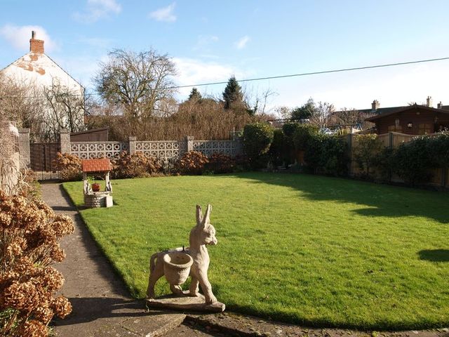  Image of 3 bedroom Detached house for sale in Sykes Lane Balderton Newark NG24 at Sykes Lane Balderton Newark, NG24 3LT