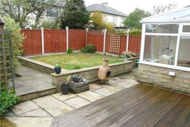  Image of 4 bedroom Semi-Detached house for sale in Syringa Avenue Allerton Bradford BD15 at Sandy Lane Bradford Allerton, BD15 9LB