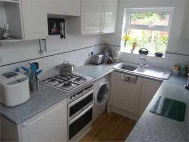  Image of 2 bedroom Detached house for sale in Tankerville Drive Leigh-on-Sea SS9 at Tankerville Drive Leigh on sea Leigh-on-Sea, SS9 3DD