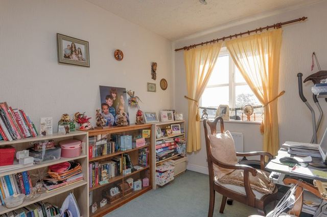  Image of 4 bedroom Detached house for sale in Tarnbeck Norton Runcorn WA7 at Tarnbeck Norton Runcorn, WA7 6SF