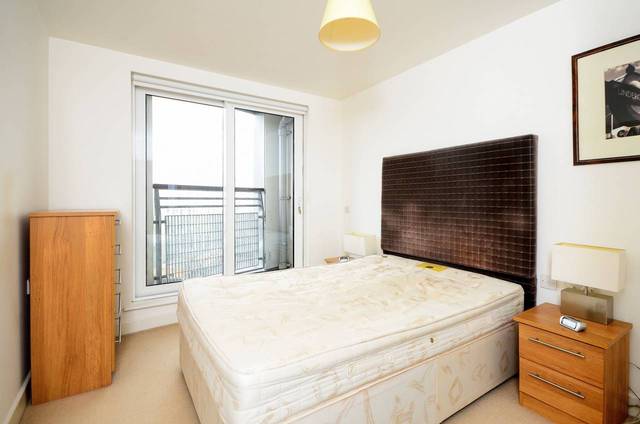  Image of 2 bedroom Flat for sale in Tarves Way London SE10 at Tarves Way  Greenwich, SE10 9JE