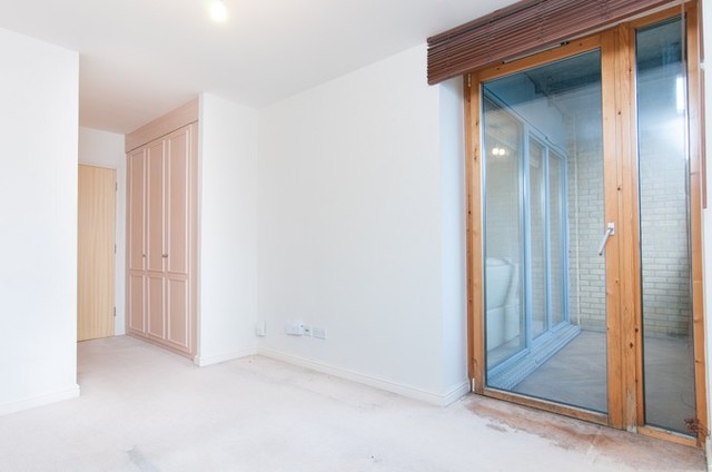  Image of 2 bedroom Flat for sale in Westferry Road London E14 at 244 Westferry Road  London, E14 3QJ