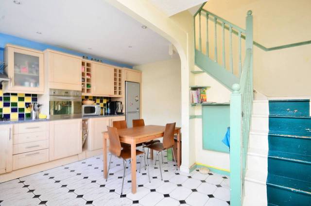  Image of 3 bedroom Detached house for sale in Tavistock Close London N16 at Tavistock Close  Hackney, N16 8UZ