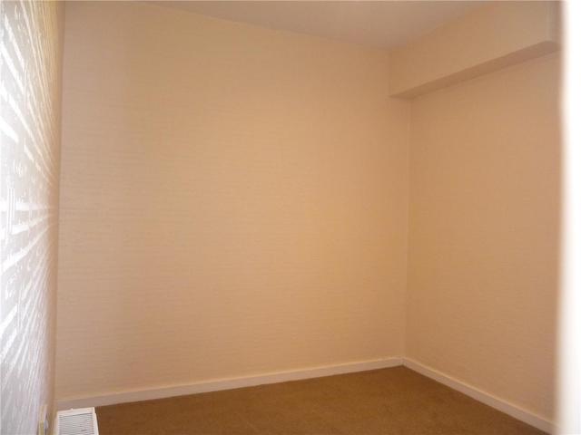  Image of 3 bedroom Flat to rent in Tay Place Johnstone PA5 at Johnstone Renfrewshire Renfrewshire, PA5 0PA