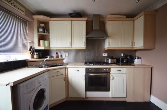  Image of 2 bedroom Detached house for sale in Taylor Close Dawlish EX7 at Taylor Close  Dawlish, EX7 9SS