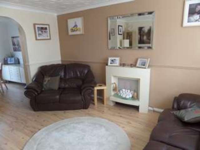  Image of 3 bedroom Semi-Detached house for sale in Tennyson Drive Newport Pagnell MK16 at Newport Pagnell, MK16 8PH