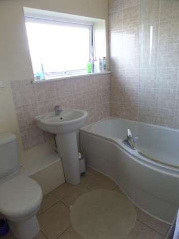  Image of 3 bedroom Semi-Detached house for sale in Tennyson Drive Newport Pagnell MK16 at Newport Pagnell, MK16 8PH