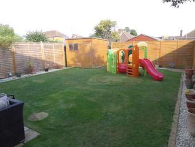  Image of 3 bedroom Semi-Detached house for sale in Tennyson Drive Newport Pagnell MK16 at Newport Pagnell, MK16 8PH