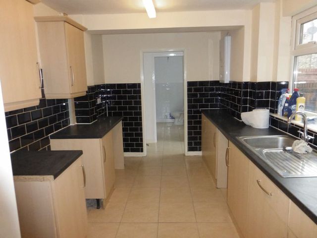  Image of 3 bedroom Property to rent in Tennyson Street Bootle L20 at Tennyson Street  Bootle, L20 4LE
