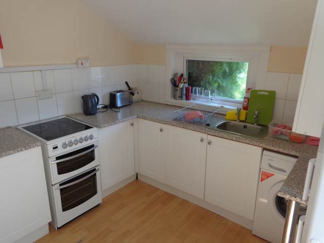  Image of 5 bedroom Detached house to rent in Tewkesbury Place Cardiff CF24 at Cathays Cardiff Roath, CF24 4QU