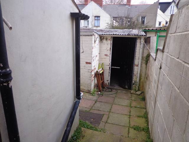  Image of 5 bedroom Detached house to rent in Tewkesbury Place Cardiff CF24 at Cathays Cardiff Roath, CF24 4QU