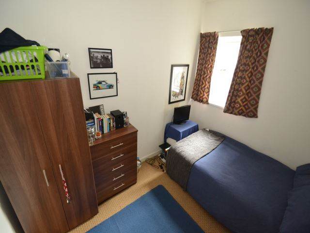  Image of 2 bedroom Flat to rent in Tewkesbury Street Cathays Cardiff CF24 at Cathays Cardiff Roath, CF24 4QQ