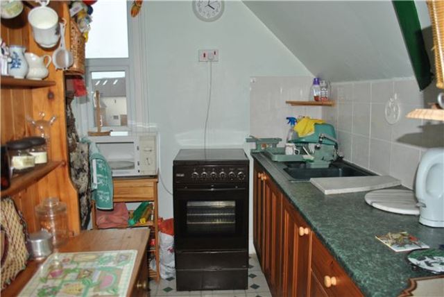  Image of 2 bedroom Flat for sale in Wickham Avenue Bexhill-on-Sea TN39 at East Sussex, TN39 3ER