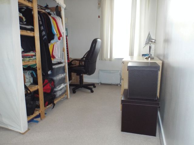  Image of 1 bedroom Flat for sale in The Causeway Chippenham SN15 at The Causeway  Chippenham, SN15 3DB