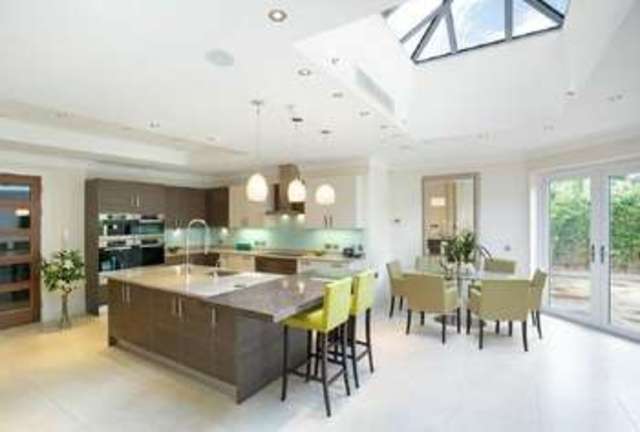  Image of 5 bedroom Detached house for sale in The Climb Rickmansworth WD3 at Rickmansworth, WD3 4DX