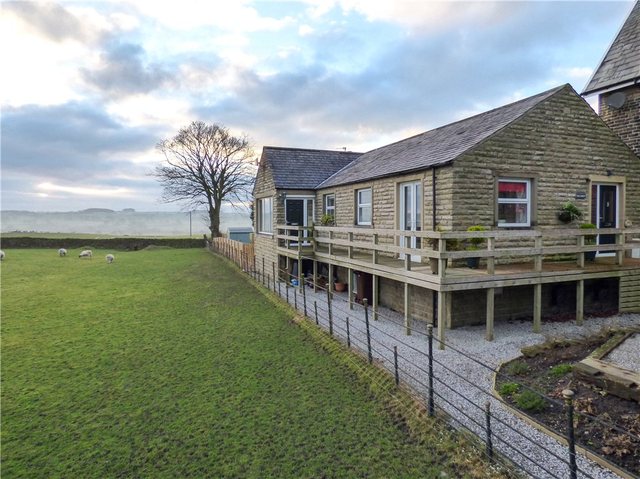 Image of 3 bedroom Detached house for sale in Long Preston Skipton BD23 at Long Preston Skipton Long Preston, BD23 4RA