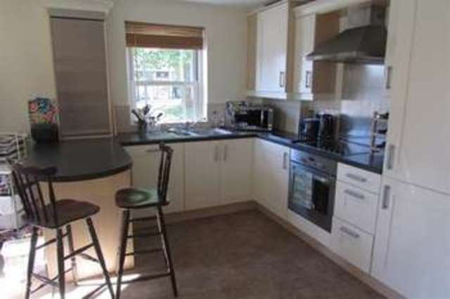  Image of 2 bedroom Flat for sale in The Cross Street BA16 at Street, BA16 0AP