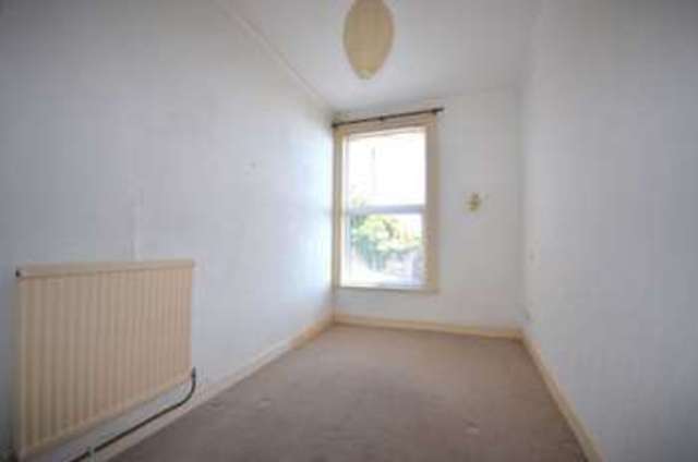  Image of 2 bedroom Flat for sale in The Drive Dawlish EX7 at The Drive  Langdon House, EX7 9JB