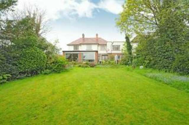  Image of 4 bedroom Detached house for sale in The Drive Northwood HA6 at Northwood, HA6 1HW