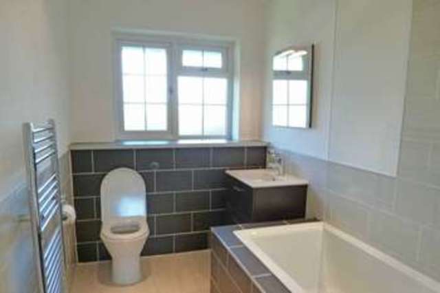  Image of 3 bedroom Maisonette for sale in The Glen Northwood HA6 at Northwood, HA6 2UR