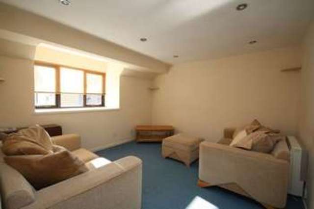  Image of 1 bedroom Flat to rent in Crossways The Green Haddenham Ely CB6 at The Green Haddenham Ely, CB6 3TP