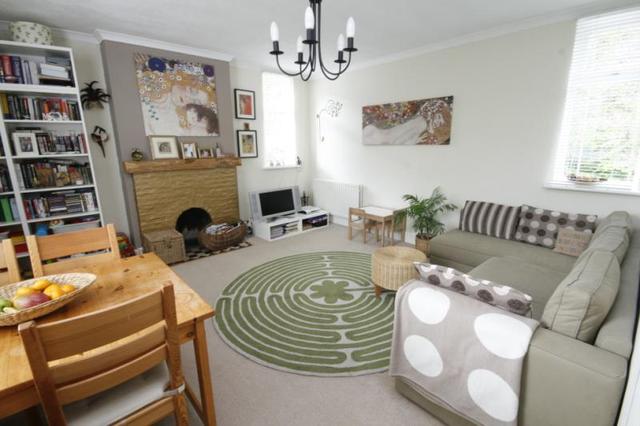  Image of 1 bedroom Apartment for sale in The Grove Horsell Woking GU21 at Horsell Woking Horsell, GU21 4AF