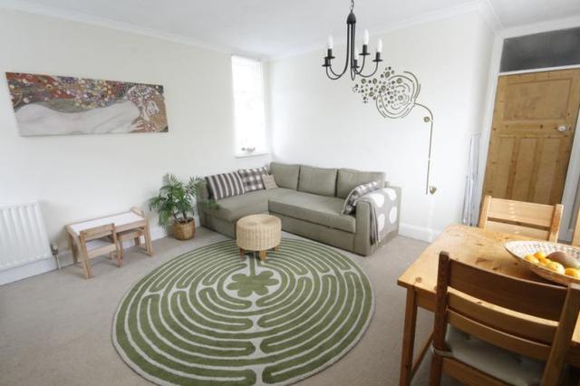  Image of 1 bedroom Apartment for sale in The Grove Horsell Woking GU21 at Horsell Woking Horsell, GU21 4AF