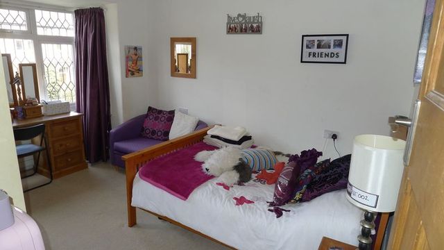  Image of 4 bedroom Semi-Detached house for sale in The Oval Benton Newcastle upon Tyne NE12 at The Oval Benton Newcastle Upon Tyne, NE12 9PP