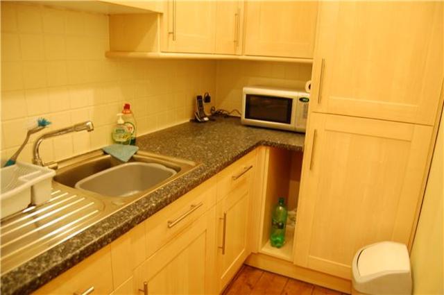  Image of 2 bedroom Flat to rent in The Park Leckhampton Cheltenham GL50 at Gloucestershire, GL50 2SL