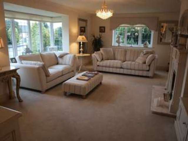  Image of 3 bedroom Detached house for sale in The Pastures Long Bennington Newark NG23 at The Pastures Long Bennington Newark, NG23 5EG