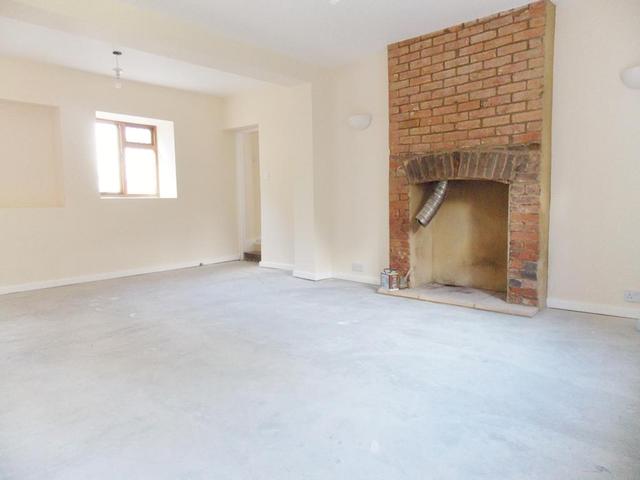  Image of 4 bedroom Semi-Detached house for sale in The Pitchens Wroughton Swindon SN4 at Wroughton  Swindon, SN4 0RU