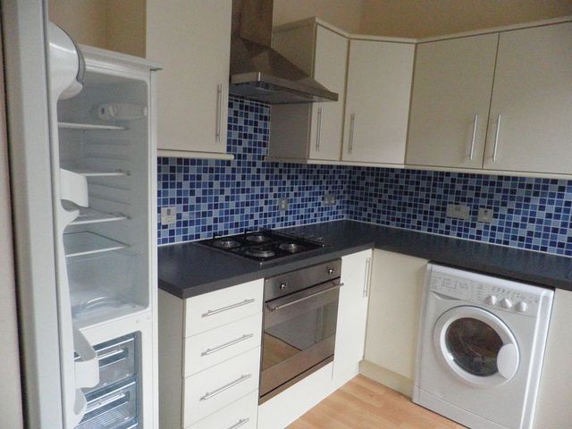  Image of 2 bedroom Flat to rent in Foxhall Road Nottingham NG7 at The Ridge 139 Foxhall Road Nottingham, NG7 6NB