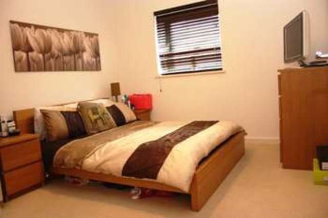  Image of 1 bedroom Flat for sale in Hallsville Road London E16 at 1 Hallsville Road  Canning Town, E16 1BF