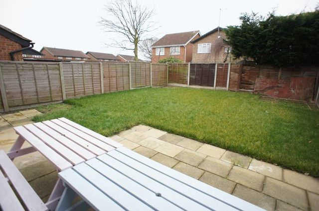  Image of 4 bedroom Detached house for sale in The Spinneys Eastwood Leigh-on-Sea SS9 at The Spinneys  Leigh-On-Sea, SS9 5QZ