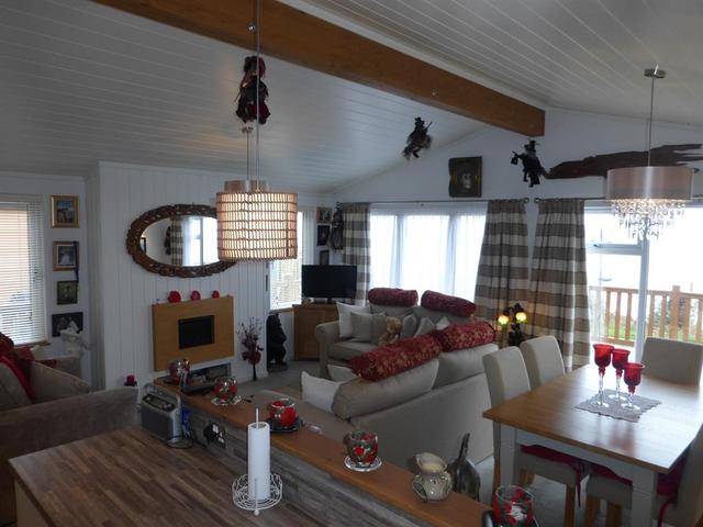  Image of 2 bedroom Detached house for sale in The Street Corton Lowestoft NR32 at The Street Corton Lowestoft, NR32 5HN